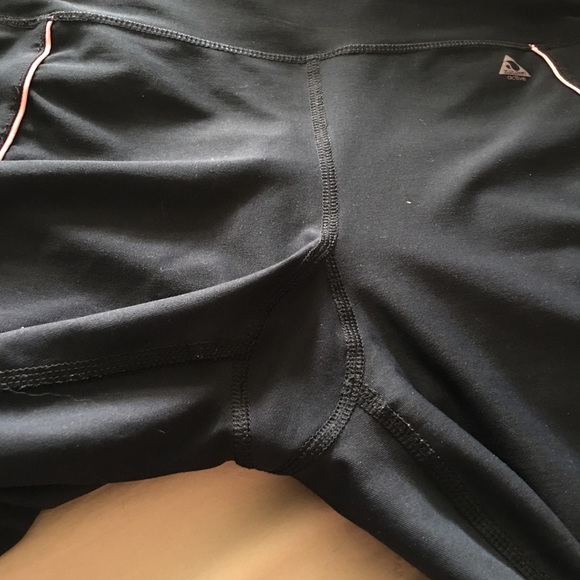 Jogging and Yoga Pants🐕🐈 - Picture 3 of 8